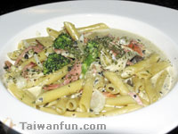 Amici Restaurant & Bar