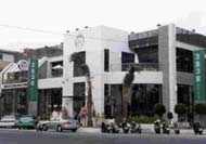 Taiwan Coffee Houses in Taichung by Taiwan Fun - Parity Coffee 3 Royalty House