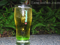Tavern Premier Heineken Beer Garden