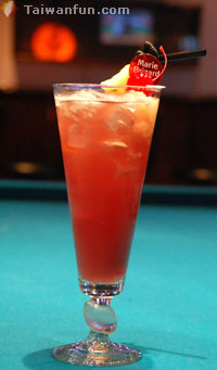 Cocktail: Pink Paradise