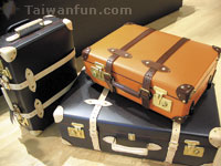 Globe-Trotter