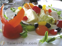 Jiou Ge Guo Zih: A garden oasis for fine dining