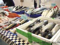 Ha Fishing Wharf & Wellcome Supermarket