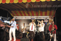 2010�d�ʵ��x����ڬ������ָ`�V5��22-23��