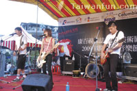 2010�d�ʵ��x����ڬ������ָ`�V5��22-23��