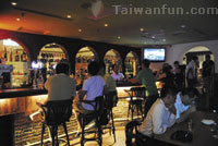 FM Bar & Grill