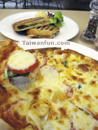 Delos Pizza