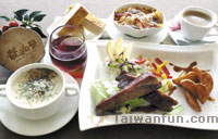 Shining Salt Art Restaurant