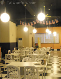 Payless American Restaurant