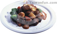 Savoring winter's beef stews with a great wine