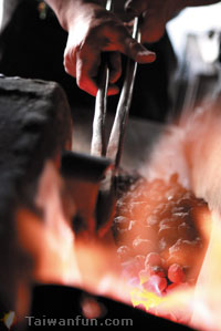 YHard knocks: The Traditional Smithing Business in Taichung
