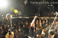 2012 Compass Festival gives one of 