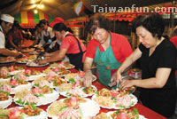 The fading, charming legacy of Taiwan's wedding-banquet culture