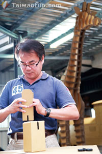 From paper to product: Huang Fang-liang reveals endless possibilities at Carton King