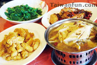 Hong Lu Goose & Seafood Restaurant