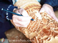  Indispensable bamboo:　Chen Chun-ming's world of bamboo sculpting