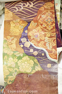 K'o-ssu Chinese silk tapestries
