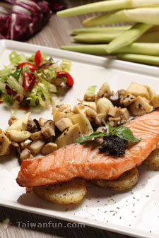 Supreme Salmon�����D�� �۫~�H�q��