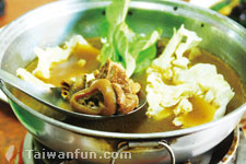 Gong Ting Mutton Hot Pot: