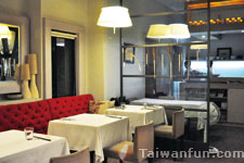 La Kitchen Cafe