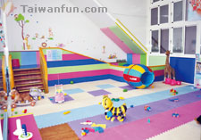 �Q�褧�R�ൣ�o�i�귽�]��W�@�ؿˤl�\�U(��٩�) 