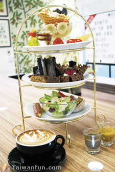 Silvery Cafe