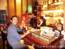 Age Cigar & Wine Lounge