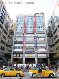 �R�ص�ť�q�ۦ������q