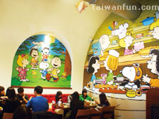Charlie Brown Cafe