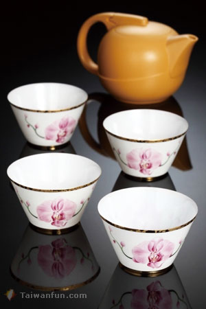 �q�z�G�R�����L����